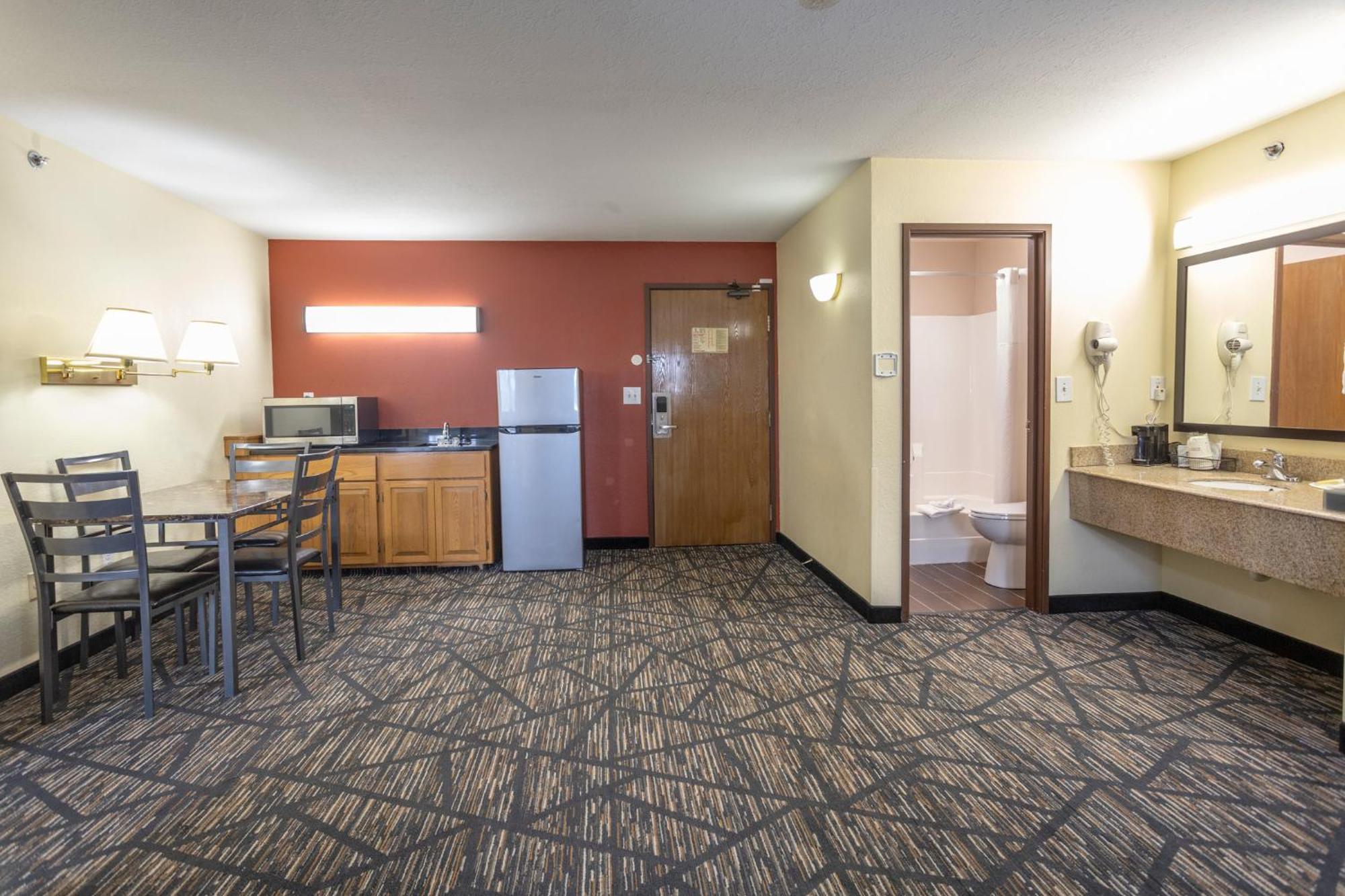 Super 8 By Wyndham Big Rapids Motel Eksteriør bilde